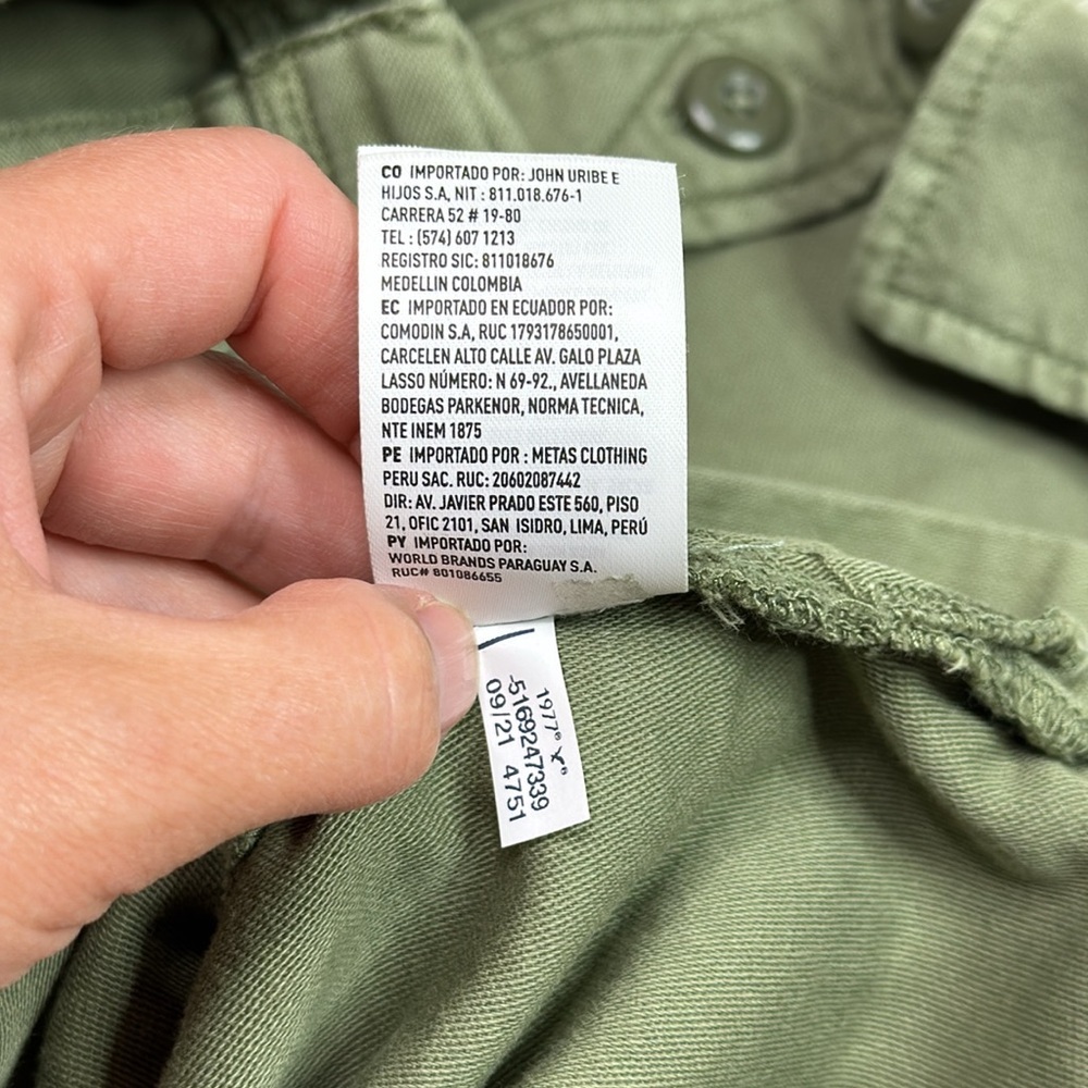 American Eagle Green Utility Button Camp Military Shirt Size Medium - Picture 5 of 7